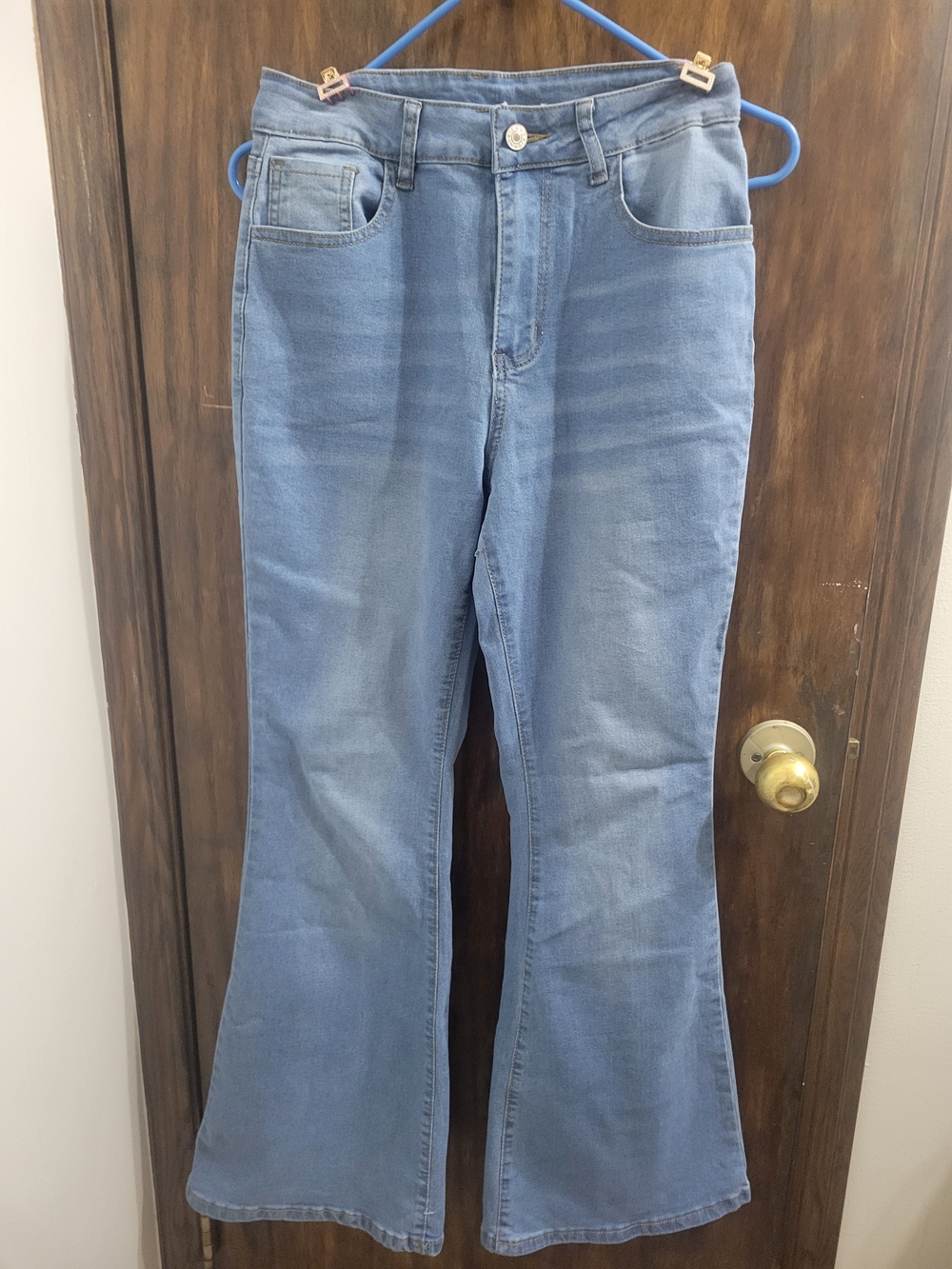Nwt Women’s Flared Jeans - Light Blue